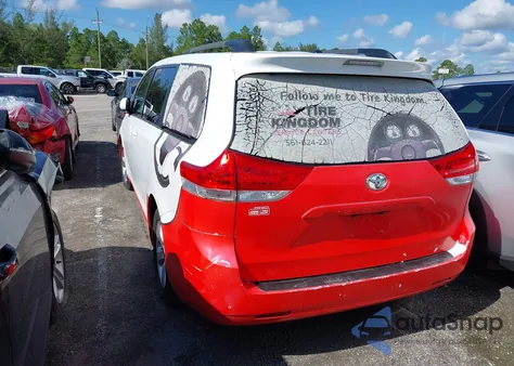 2014 Toyota Sienna Le V6 8 Passenger from USA, damaged, VIN 5TDKK3DC9ES442806